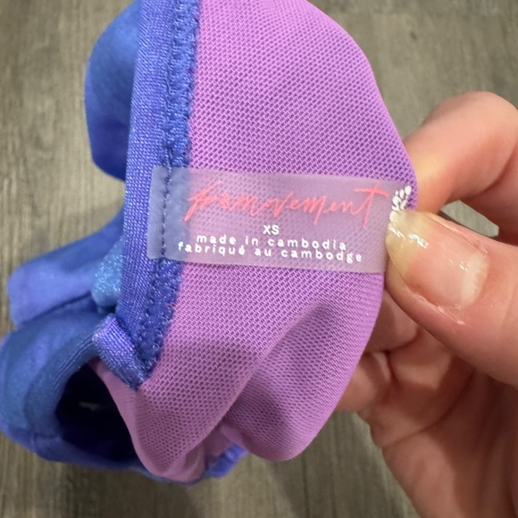 Free people movement breathe deeper top - Picture 4 of 4